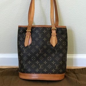 Louis Vuitton Bucket PM